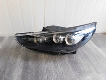 Laden Sie das Bild in den Galerie-Viewer, Frontscheinwerfer Hyundai I30 III 92101-G4120 G4921-21050 G4921-22030 LED Links