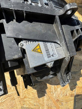 Load image into Gallery viewer, Frontscheinwerfer BMW X3 E83 Ein Satz Scheinwerfer Headlight SCH1407068942em