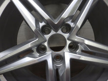 Load image into Gallery viewer, 1x Alufelge 18 Zoll 8.0&quot; 5x112 40ET 8W0601025 Audi A4 B9 Rim Wheel