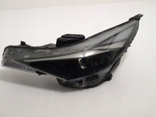 Laden Sie das Bild in den Galerie-Viewer, Frontscheinwerfer Hyundai Elantra VII Links Scheinwerfer Headlight SCH1226149117ko