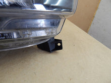 Laden Sie das Bild in den Galerie-Viewer, Frontscheinwerfer Renault Trafic 260102899R Rechts Scheinwerfer Headlight SCH3261454754cx