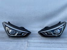 Laden Sie das Bild in den Galerie-Viewer, Frontscheinwerfer Hyundai Santa III Fe 92102-2W510 Rechts Scheinwerfer Headlight