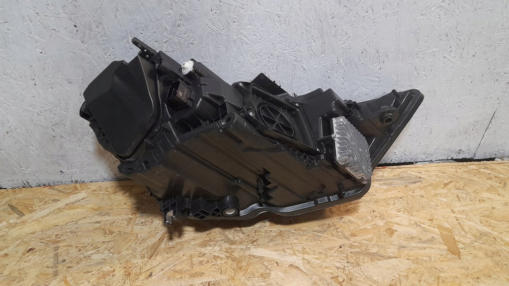 Frontscheinwerfer Audi A6 C8 LED Links Scheinwerfer Headlight