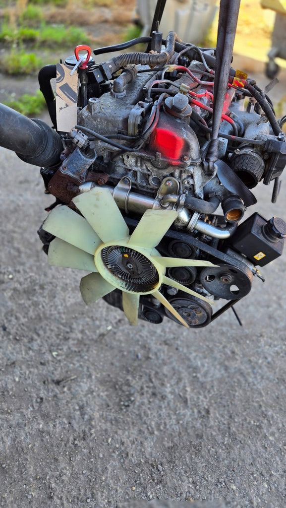 Motor Mercedes-Benz Ssangyong Kyron D20DT 2.0 XDI 140PS 104kW Diesel Komplett