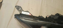 Laden Sie das Bild in den Galerie-Viewer, Frontscheinwerfer Mazda 2 Rechts Scheinwerfer Headlight SCH1342877527ll