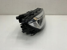 Laden Sie das Bild in den Galerie-Viewer, Frontscheinwerfer VW Touran 5TB941036B LED Rechts Scheinwerfer Headlight SCH9258589829lj