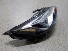 Laden Sie das Bild in den Galerie-Viewer, Frontscheinwerfer Opel Astra K 39055746 LED Rechts Scheinwerfer Headlight