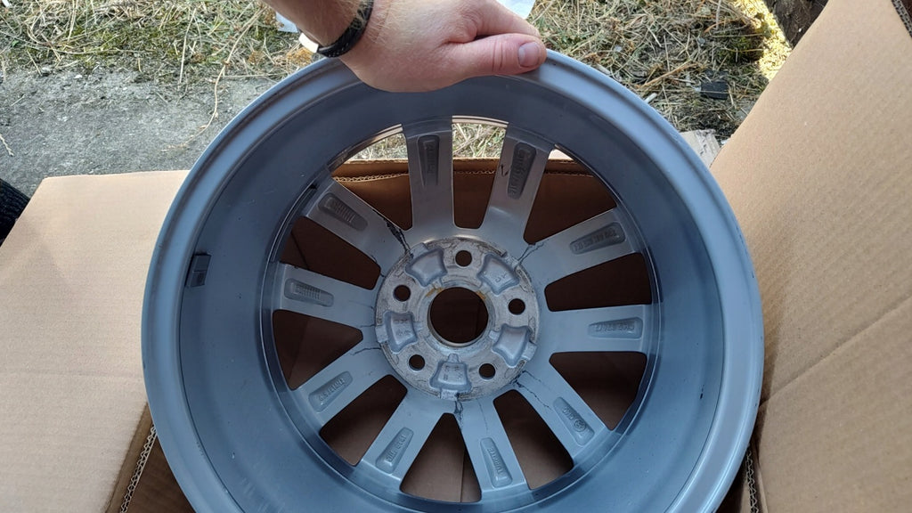 1x Alufelge 16 Zoll 6.5" 5x112 41ET Glanz Silber 3G0601025BM VW Rim Wheel FEL4803978691jv