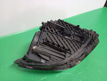 Laden Sie das Bild in den Galerie-Viewer, Frontscheinwerfer Mercedes-Benz W247 A2479061903 Links Scheinwerfer Headlight SCH2209331261uw