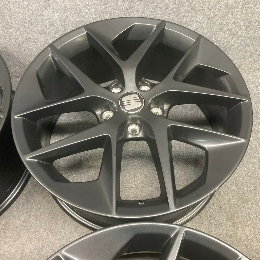 4x Alufelge 18 Zoll 7.5" 5x112 51ET Matt Schwarz 5F0601025F Seat Leon Rim Wheel FEL3040088596rq
