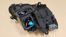 Laden Sie das Bild in den Galerie-Viewer, Frontscheinwerfer Mercedes-Benz A2059063104 Links Scheinwerfer Headlight SCH2090636383ul