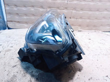 Laden Sie das Bild in den Galerie-Viewer, Frontscheinwerfer Toyota Proace City 9835780680 Links Scheinwerfer Headlight SCH9311670997zi
