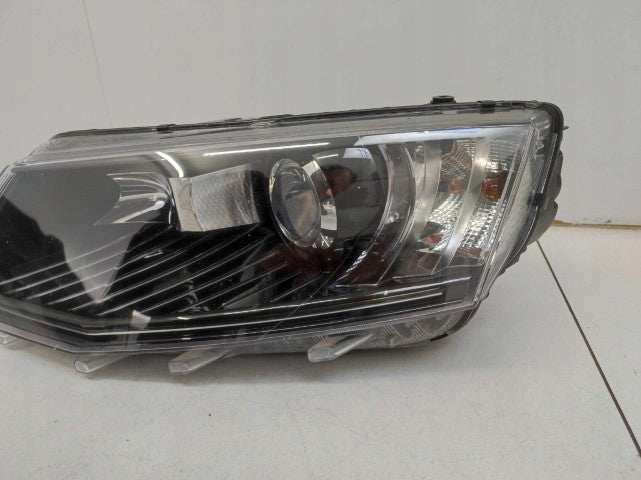 Frontscheinwerfer Skoda Octavia III Bi-Xenon Links Scheinwerfer Headlight SCH1228018874jr