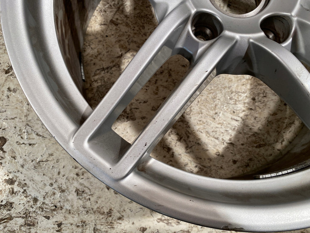 1x Alufelge 19 Zoll 8.5" 5x130 54ET 99136214102 Porsche 991 Carrera Rim Wheel