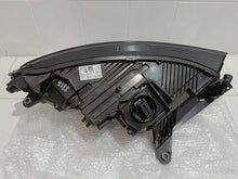 Load image into Gallery viewer, Frontscheinwerfer Skoda Enyaq 5LB941015A LED Links Scheinwerfer Headlight SCH2957414650jk