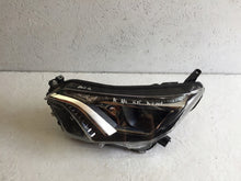 Laden Sie das Bild in den Galerie-Viewer, Frontscheinwerfer Toyota 89400-0DF40 LED Ein Stück (Rechts oder Links) Headlight