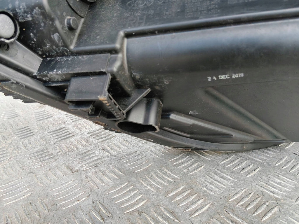 Frontscheinwerfer Kia Rio IV 92102-H8 Rechts Scheinwerfer Headlight SCH4919567043mv