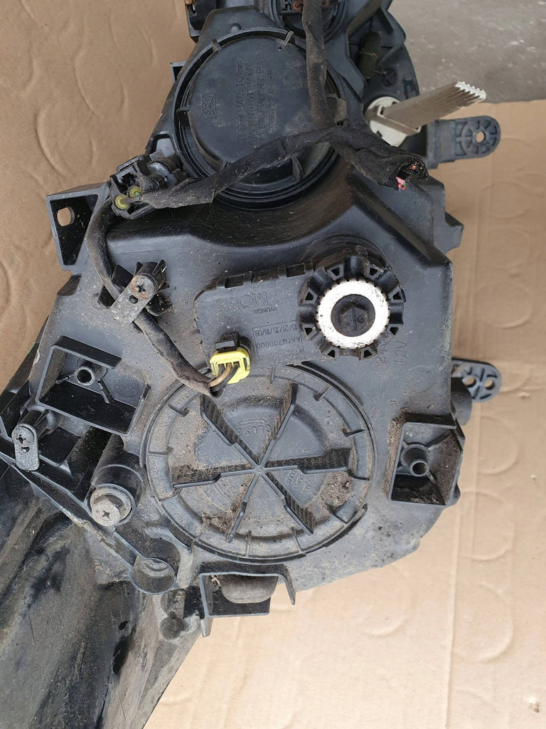 Frontscheinwerfer Hyundai I I40 92101-3Z560 F05LF0504Q Links Headlight SCH5687306110od
