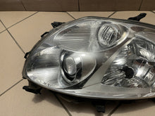 Load image into Gallery viewer, Frontscheinwerfer Toyota Auris 81170-02460 Links Scheinwerfer Headlight SCH8498936129gl