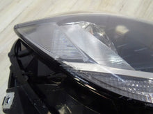 Laden Sie das Bild in den Galerie-Viewer, Frontscheinwerfer VW Sportsvan 517941034B Bi-Xenon Rechts Scheinwerfer Headlight