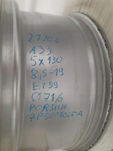 Load image into Gallery viewer, 1x Alufelge 19 Zoll 8.5" 5x130 59ET Glanz Silber 7P5601025A Porsche Rim Wheel FEL1775148808su