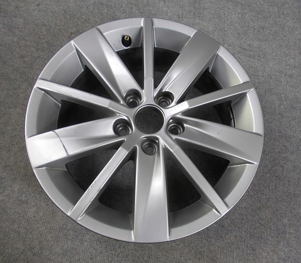 1x Alufelge 15 Zoll 6.0" 5x100 40ET Glanz Silber 6C0601025 VW Polo Rim Wheel