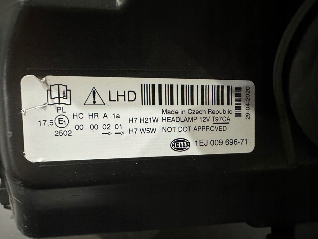 Frontscheinwerfer Ford Kuga 1EJ009696-71 Links Scheinwerfer Headlight SCH1657760471um