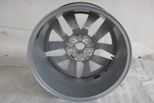 Load image into Gallery viewer, 1x Alufelge 17 Zoll 7.0" 5x112 5E3601025E Skoda Octavia I Rim Wheel FEL9052510858pq