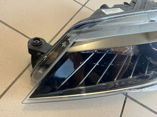 Laden Sie das Bild in den Galerie-Viewer, Frontscheinwerfer Skoda Superb III 3V1941015A Xenon Links Scheinwerfer Headlight