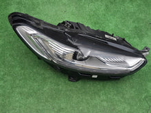 Load image into Gallery viewer, Frontscheinwerfer Ford Mondeo ES73-13D154-AC Rechts Scheinwerfer Headlight SCH2618463529bv