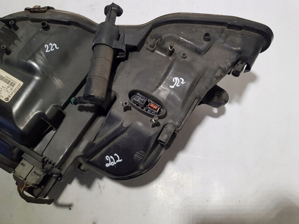 Frontscheinwerfer Mercedes-Benz W212 2128204161 Xenon Rechts Headlight SCH9049355386js