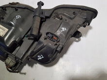 Laden Sie das Bild in den Galerie-Viewer, Frontscheinwerfer Mercedes-Benz W212 2128204161 Xenon Rechts Headlight SCH9049355386js