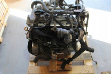 Laden Sie das Bild in den Galerie-Viewer, Motor Toyota Yaris X1NZP92 1.5 2017 Hybrid Engine Unkomplett MOT1952769784bg