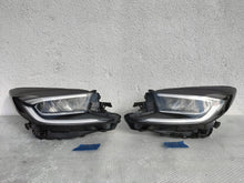 Load image into Gallery viewer, Frontscheinwerfer Toyota Aygo X 043129316 LED Ein Stück (Rechts oder Links) SCH4274558019wp