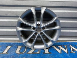 1x Alufelge 18 Zoll 8V0601025R Audi A3 Rim Wheel