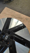 Load image into Gallery viewer, 1x Alufelge 18 Zoll 5x114.3 52910KL110 Hyundai Ioniq Rim Wheel FEL6211390471se