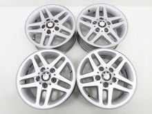 Laden Sie das Bild in den Galerie-Viewer, 4x Alufelge 15 Zoll 6.5" 5x120 42ET Silber 10953687 BMW 3 E36 E46 E90 Rim Wheel FEL6844591495zq