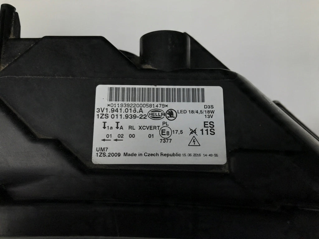 Frontscheinwerfer Skoda Superb 3V1941016A Xenon Rechts Scheinwerfer Headlight