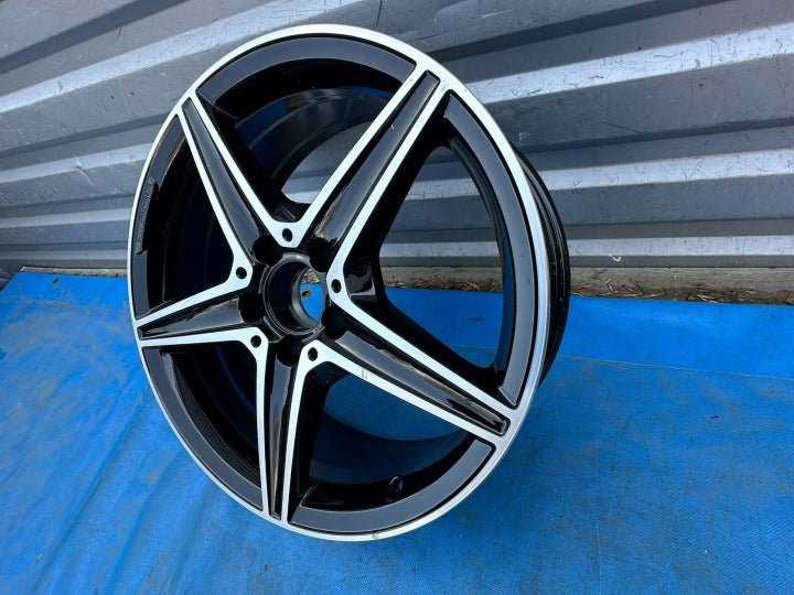 1x Alufelge 18 Zoll 5x112 A2054014800 Mercedes-Benz W205 Rim Wheel FEL7578307229ar