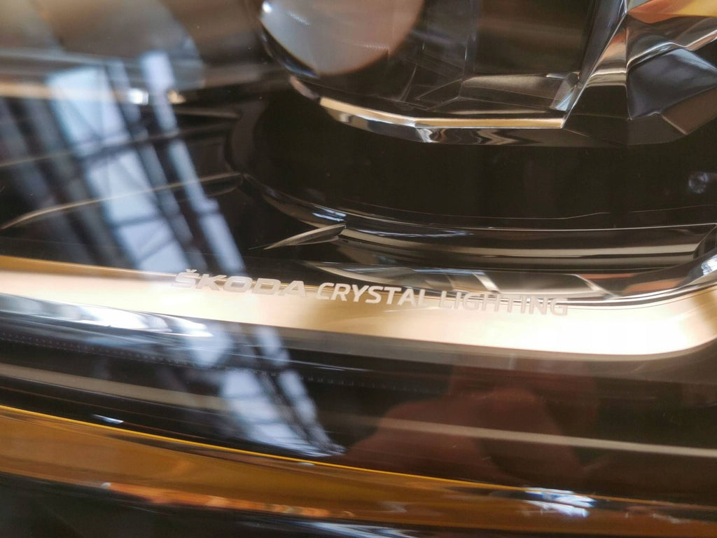 Frontscheinwerfer Skoda Superb III 3V1941015D LED Links Scheinwerfer Headlight