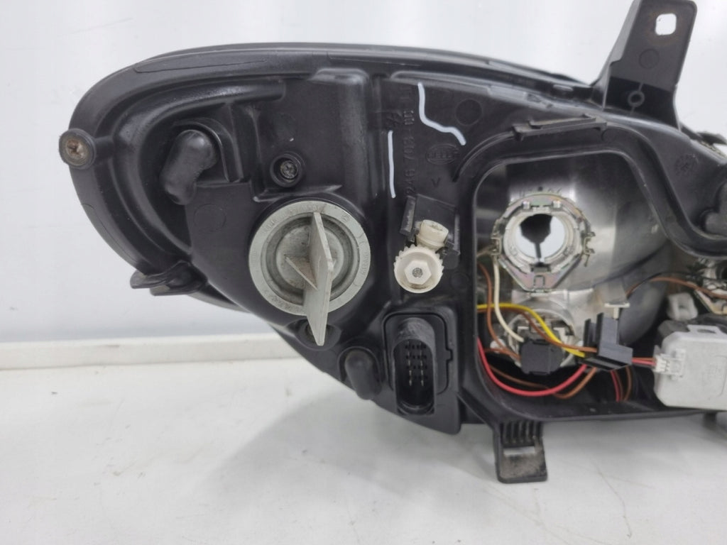 Frontscheinwerfer Mercedes-Benz Viano W639 Vito 246703-00 Links Headlight SCH3158929670pb