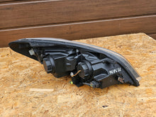 Laden Sie das Bild in den Galerie-Viewer, Frontscheinwerfer Kia Ceed 92101-1 Links Scheinwerfer Headlight