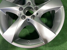 Load image into Gallery viewer, 1x Alufelge 17 Zoll 7.0" 5x112 51ET A4474014800 Mercedes-Benz Vito W447 FEL3208555375mz