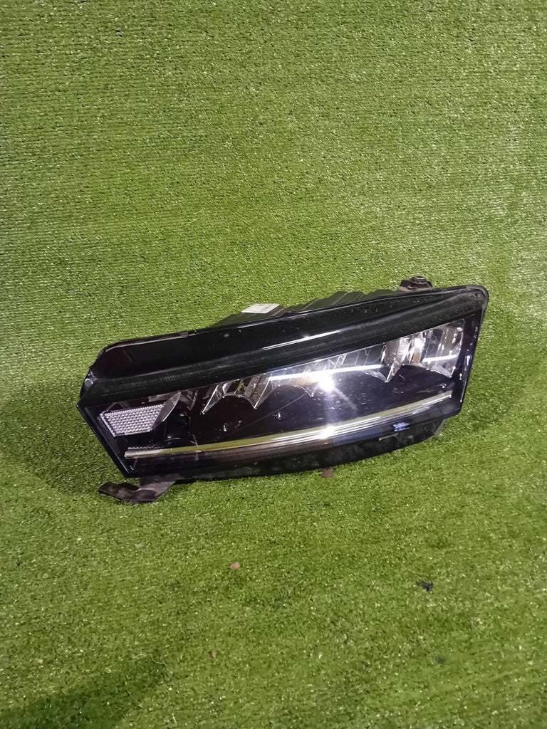 Frontscheinwerfer Skoda Octavia IV 5R4941015 LED Links Scheinwerfer Headlight SCH5733120974lp