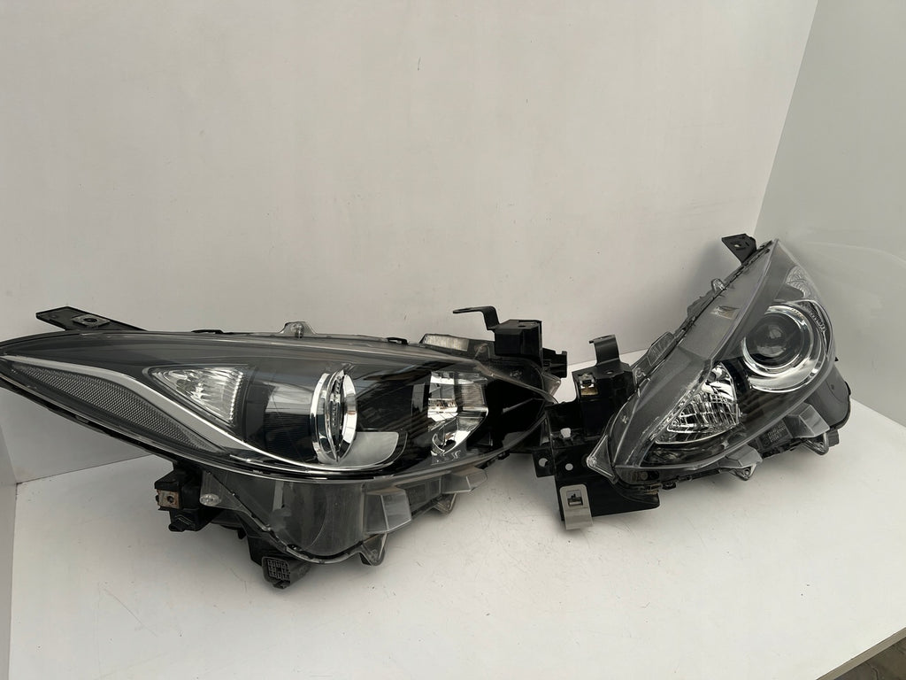Frontscheinwerfer Mazda III BHR1-51030 BHR1-51040 Ein Satz Headlight SCH2481045872vv