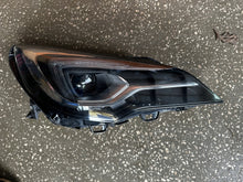 Laden Sie das Bild in den Galerie-Viewer, Frontscheinwerfer Opel Astra K 39208461 LED Rechts Scheinwerfer Headlight SCH3321499046zt