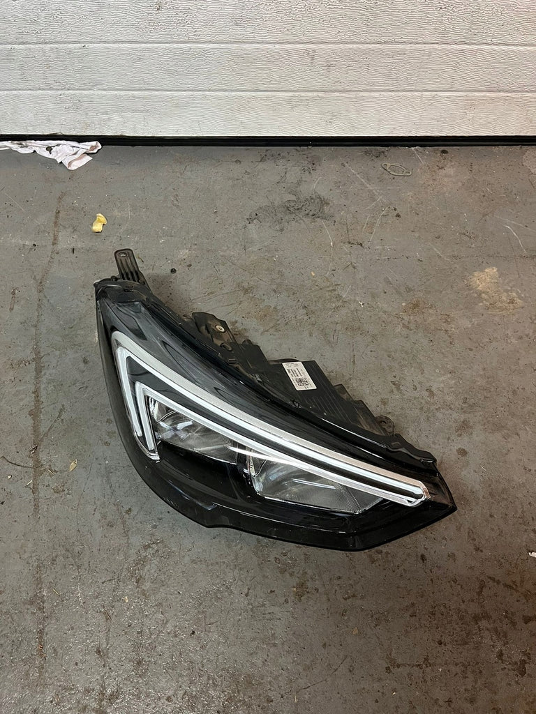 Frontscheinwerfer Opel Astra 39077807 13467968 462161423 FULL LED Rechts