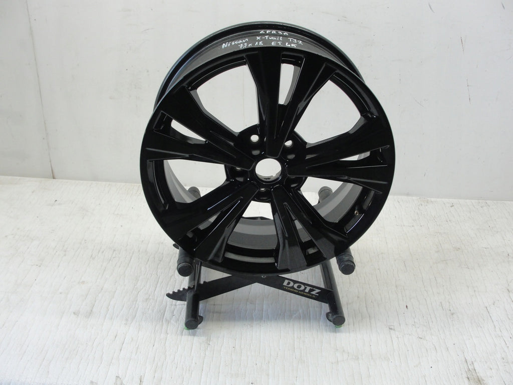 1x Alufelge 18 Zoll 7.0" 5x114.3 45ET Glanz Schwarz 6FR3A Nissan X-Trail Xtrail FEL4710581566ne