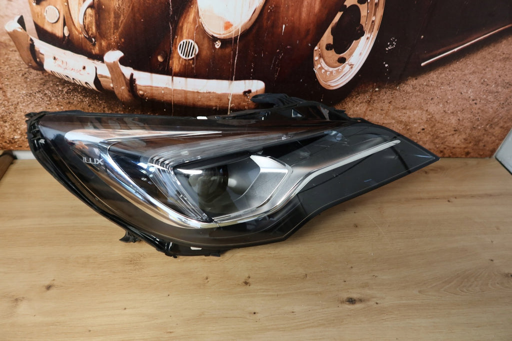 Frontscheinwerfer Opel Astra 39023763 39077807 LED Ein Stück (Rechts oder Links)