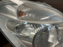 Load image into Gallery viewer, Frontscheinwerfer Mercedes-Benz Sprinter 24738200 Rechts Scheinwerfer Headlight SCH6757312974hr